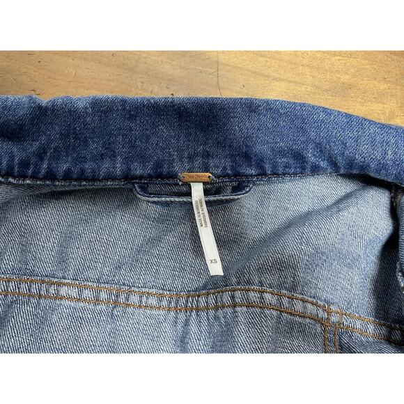 Free People Rumors Denim Jacket Indigo Boho Western Size XS - Picture 15 of 15